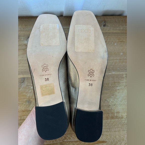 ANN MASHBURN Buckle Shoe in Gold Leather Women’s Size 38 - Picture 7 of 9